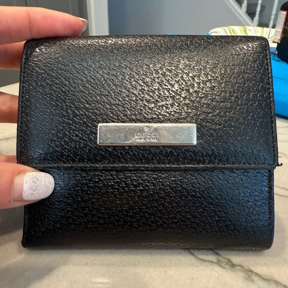 Gucci Black Compact Bifold Leather Wallet Silver Hardware - Picture 4 of 16